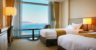 The Ocean Resort - - 8