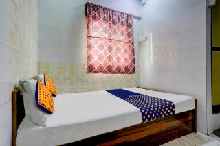 Hotel O Gulzar Masjid Bunder Railway Station - 1