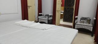 Mahadev Guest House - Varanasi - 6