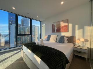 Complete Host Melbourne Grand Apartments - Melbourne - 5