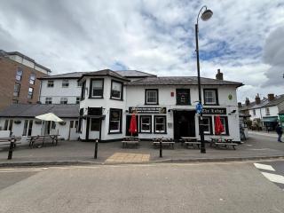 OYO The Watermans Arms Hersham - 5