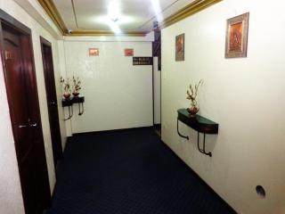 Hotel Alexander - 1