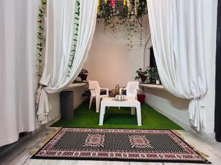 Private Floor In A Bungalow - 2