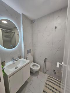 TRE'S BLISS City Heart Villa!!! - Durrës - 3
