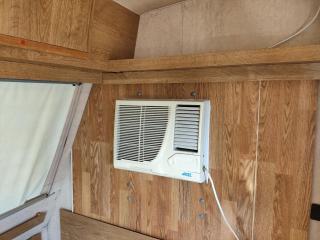 Caravan with air condition and private toilet - 1