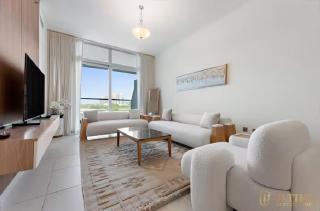 Amazing Sea View Stunning 1 BR Palm Jumeirah - 0