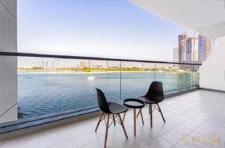 Amazing Sea View Stunning 1 BR Palm Jumeirah - 9