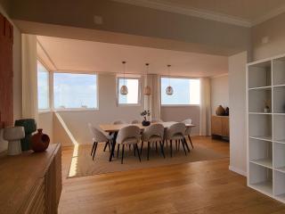 Sea View, 2 BR, Terrace & Garage in São Domingos | By Airnest - 8