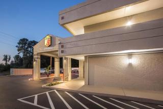Super 8 by Wyndham Commerce - Commerce - 3