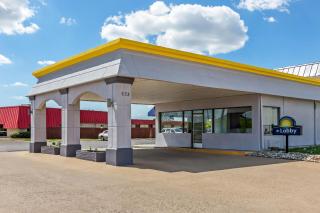 Days Inn by Wyndham Salina South - Salina - 6