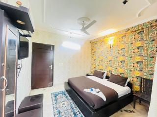 Hotel Jagannath Chittaranjan Park Near Nehru Palace - 8