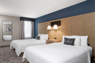 Eastland Suites Hotel & Conference Ctr, Trademark by Wyndham - 2