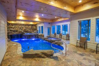 Glacier Falls - Pigeon Forge - 2
