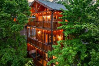 Still Waters - Pigeon Forge - 7