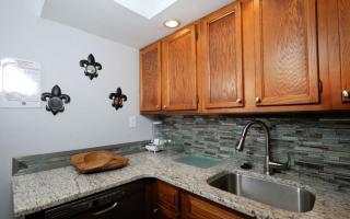 Creekside Retreat 179 - Cozy Gatlinburg condo with wifi and creek view! - 2