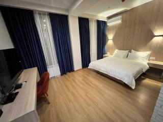 Arlan Plaza Hotel - Almaty - 9