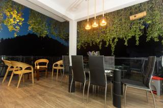 Kandy Luxe Villa - 1