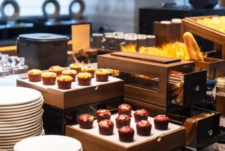 Atour Hotel Hangzhou Aeon Mall Liangzhu Gudun Road - 1