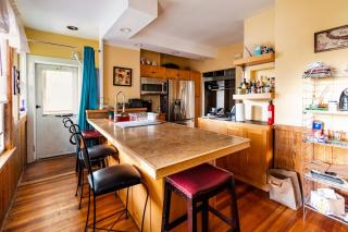 Peaceful 3BR w Porches Wi-Fi Near Hospitals - Brookline - 6