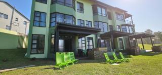 Calamari 9 - 6 Sleeper - 30 Steps From The Beach! - 3