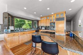 Riverview Luxury Retreat - Camas - 7