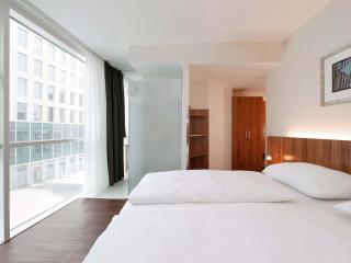 B&B HOTEL Berlin-Mitte - Berlijn - 2
