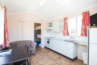 Townsville Lakes Holiday Park - 2