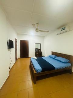 Bluebell hotel and family restaurant - Sri Jayewardenepura Kotte - 4