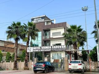 Hotel Vrinda Sarovar - Mathura - 0