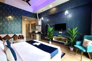 D Lux Stay-Studio Gaur City Mall - Ghaziabad - 0