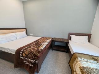 Rajeshwar Bhawan - Ayodhya - 6