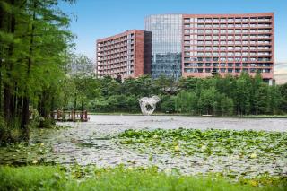 DoubleTree by Hilton Guangzhou Science City-Free Shuttle Bus Service During Canton Fair Period - Guangzhou - 6