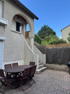 Les Marguerites - Pavillon, Wifi, TV, 2 Parkings - 0