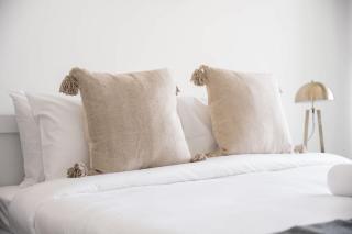 StayShort - Captivating 1 Bedroom in Binghatti Onyx with Skyline Views - 3