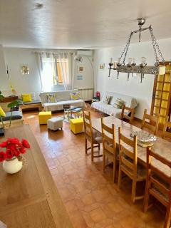 Grande maison de vacances jusqu'à 15 personnes, à quelques pas d'Aix-en-Provence - 4