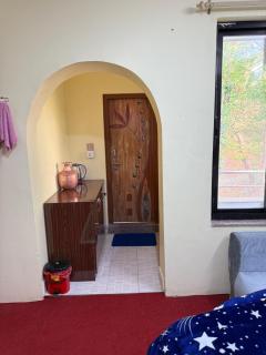 A Bedroom Balcony beside the Forest - 8