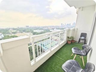 Home in Manila Breathtaking Sunset View - 9