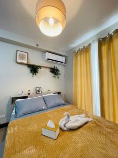 J&J Mactan Stays with Netflix, Pool & Paid Parking - Marigondon - 6