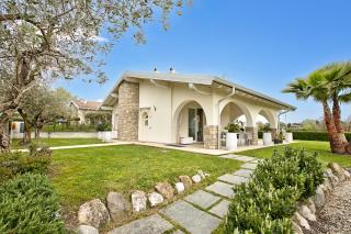 Il Silenzio House - Happy Rentals - 0