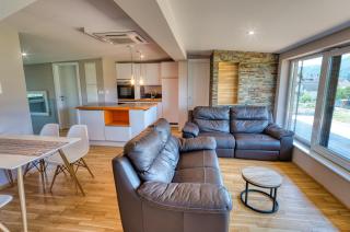 Apartma Mars - - 3