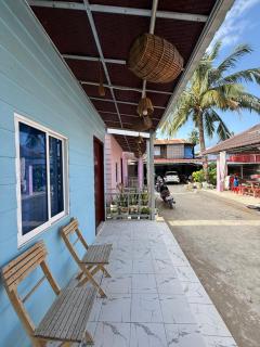 Lazy Mango Home Stay - 2