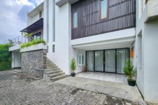 Emilia 1 Bedroom Apartment Seminyak by Nagisa Bali - 3