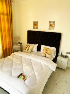 Mimi's Majestic Home - Kigali - 8