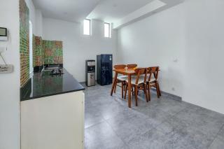 Emilia 1 Bedroom Apartment Seminyak by Nagisa Bali - Kerobokan - 5