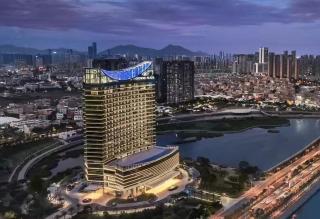 Crowne Plaza Xiamen Jimei Seaview by IHG-Free Mini Bar - Xiamen - 0