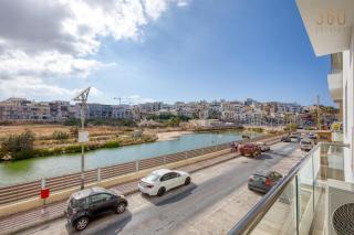 Seaside Comfort in Marsascala, 2BR with Balcony by 360 Estates - Tas-Sienja - 4