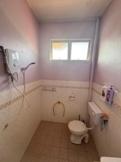 Kuantan Cozystay 10pax 4BR - 8