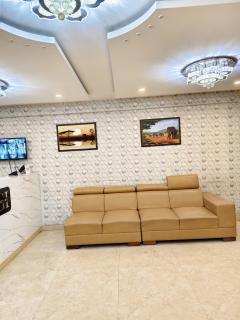 Hotel Cozzy Inn - 4