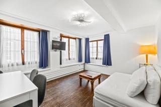 Hine Adon Fribourg City Aparthotel Self checkin - 1