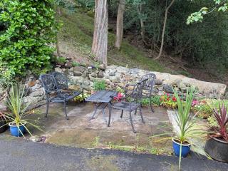 Elegant 4-Bed Pet-Friendly Retreat in Snowdonia - 4